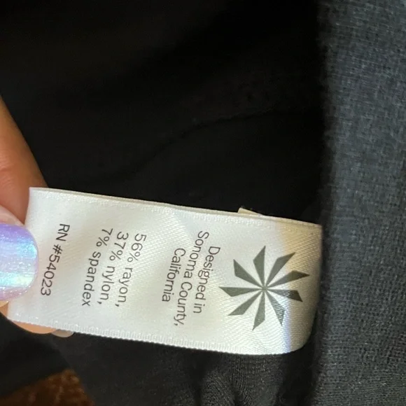 ATHLETA PONTE PANTS WITH ZIPPER POCKETS SIZE 4 - Picture 6 of 6